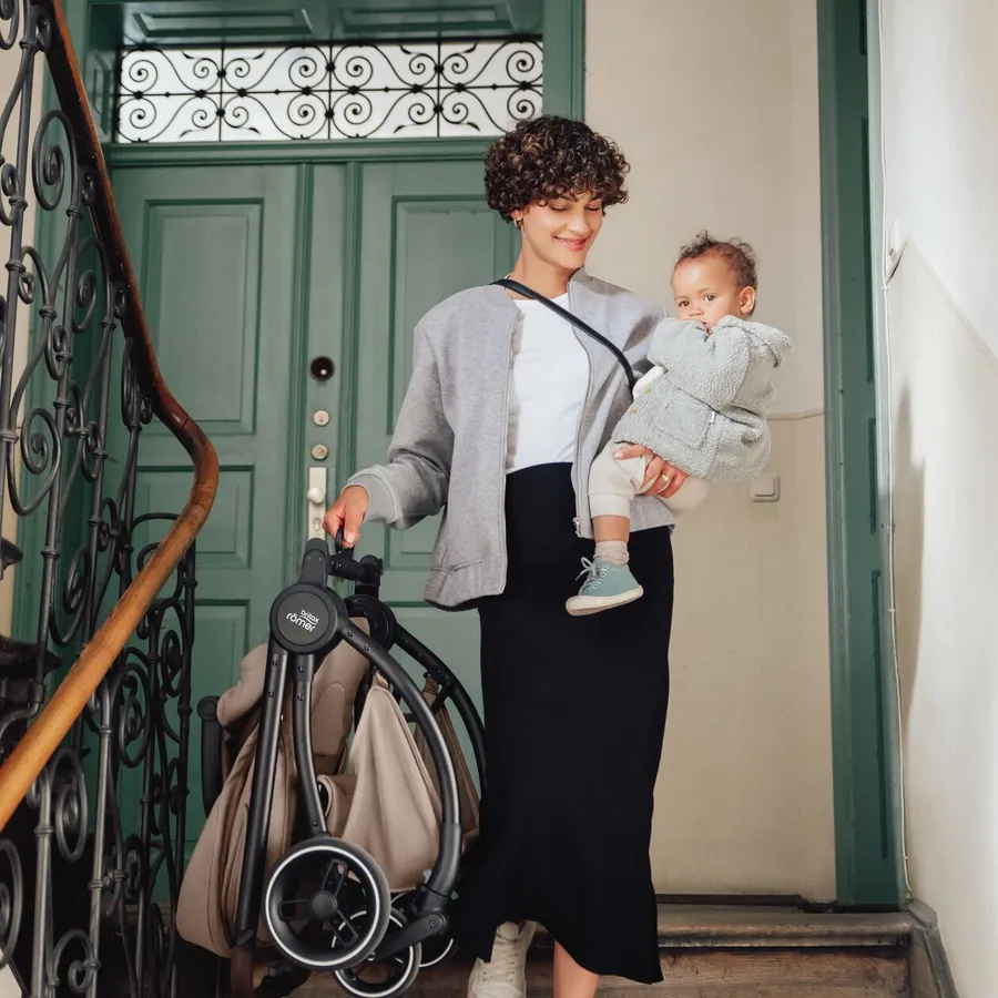 Caruciorul sport compact Rio